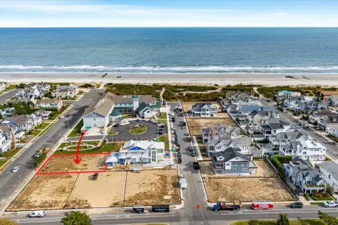 Beach-Block Lot in Stone Harbor