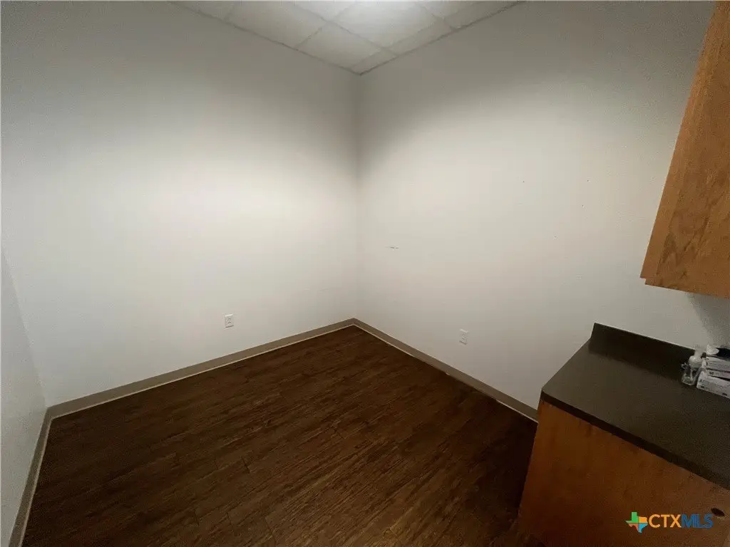Picture 10