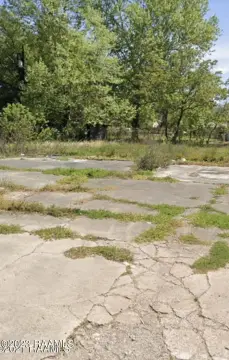 Commercial Land