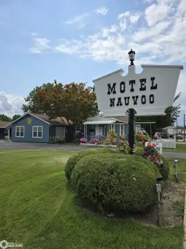 Ground-Floor Motel Property