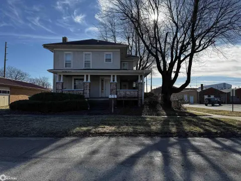 Fairfield IA Triplex For Sale