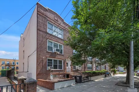 Astoria Six-Unit Multifamily Investment