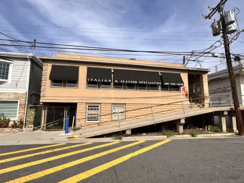 Commercial Property Near Wildwood Attractions