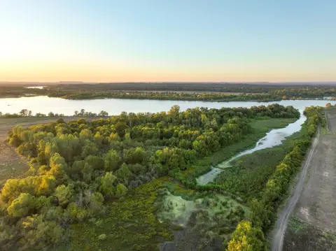 Hunting Land with River Access
