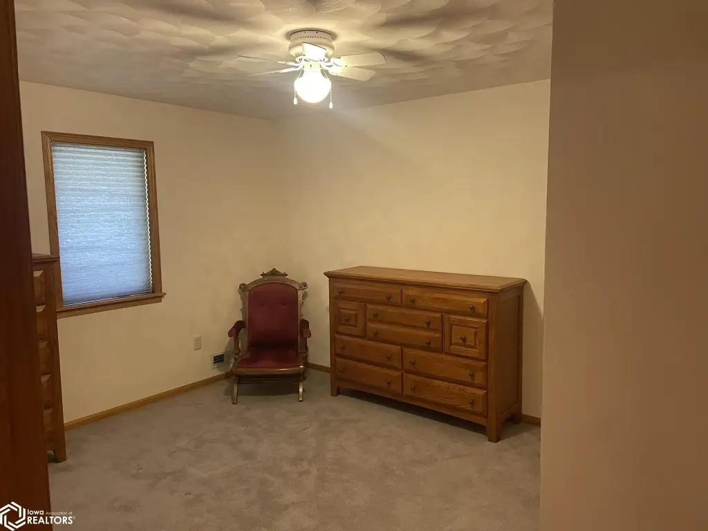 Picture 33