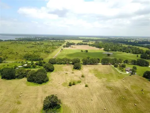 Versatile Land Near Cedar Creek Reservoir