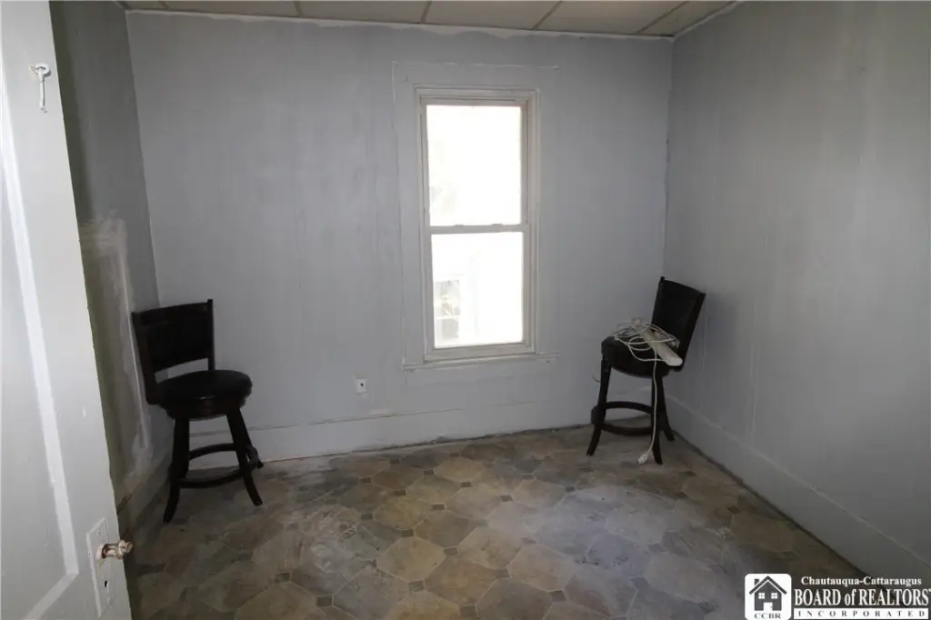 Picture 19
