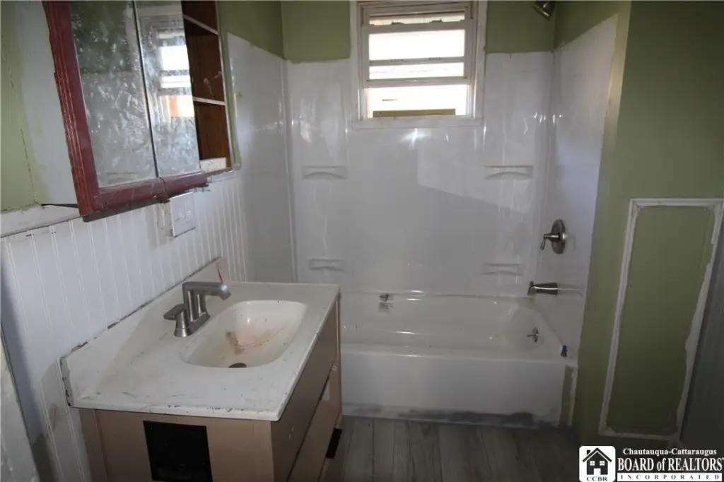 Picture 9