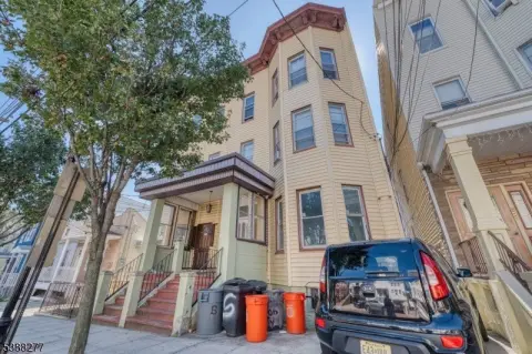 Union City Multi-Family Triplex