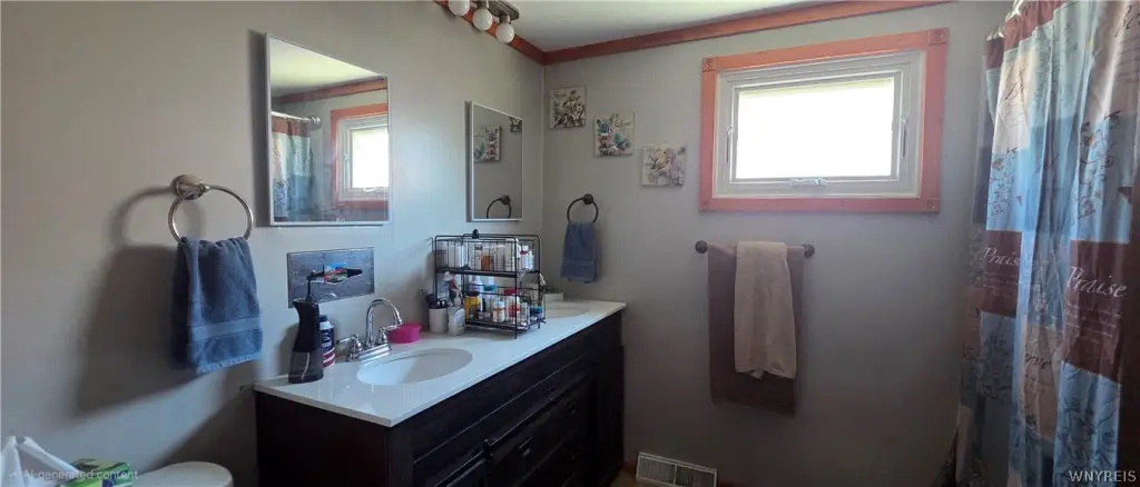Picture 12