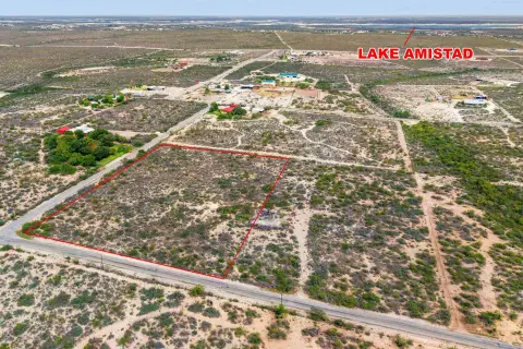 Del Rio 5-Acre Corner Tract