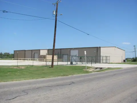 Hondo Industrial/Warehouse Opportunity