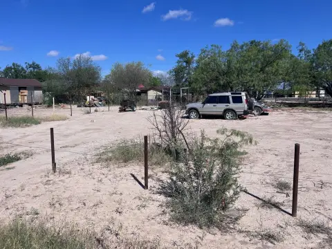Residential Lot in Del Rio