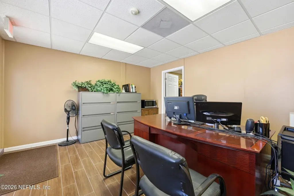 Picture 5