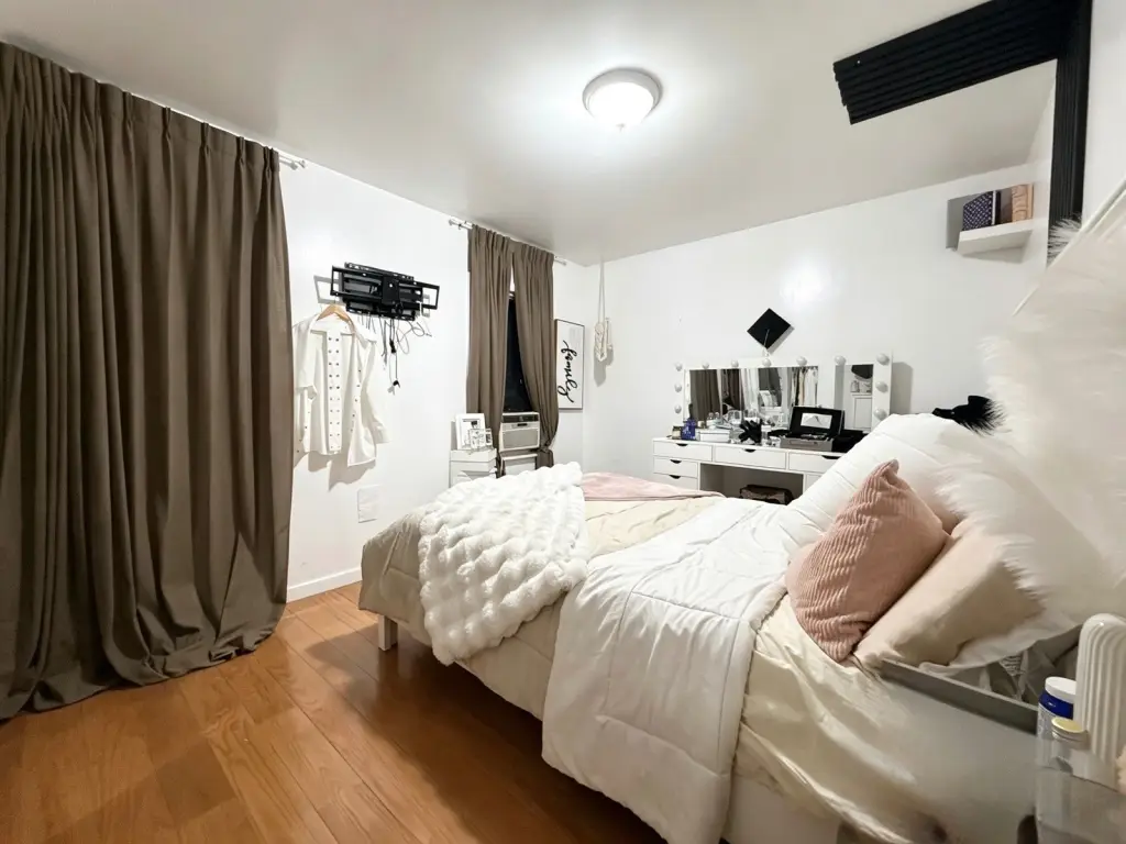 Picture 9