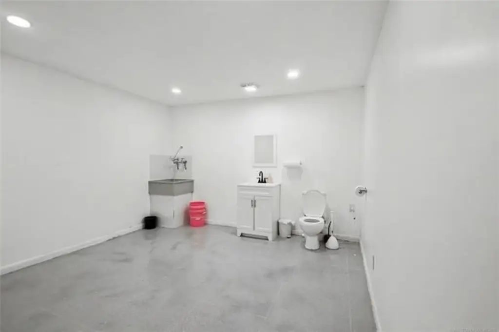 Picture 24