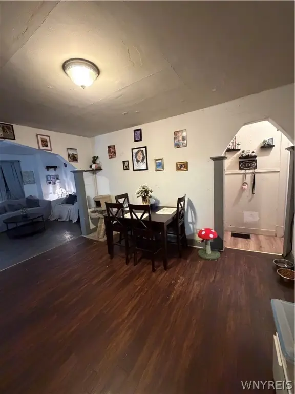 Picture 10