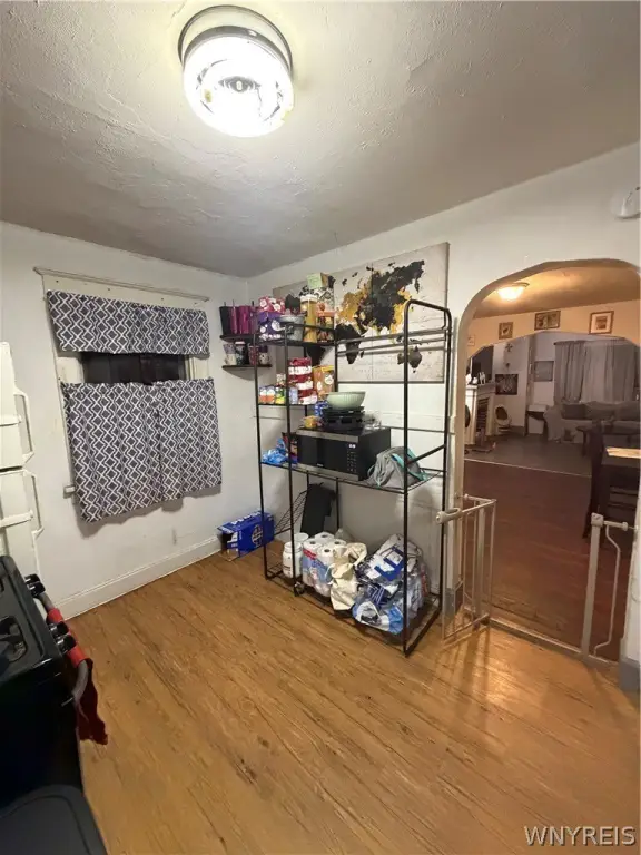 Picture 3