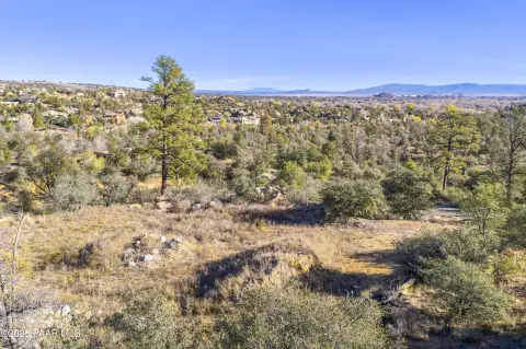 Buildable Lot with Mountain Views