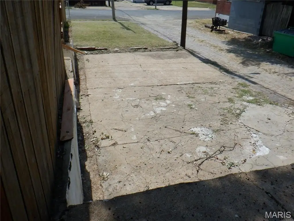 Picture 19