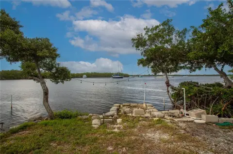 Waterfront Land on Little Manatee River