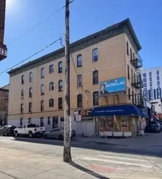 14-Unit Mixed-Use Building
