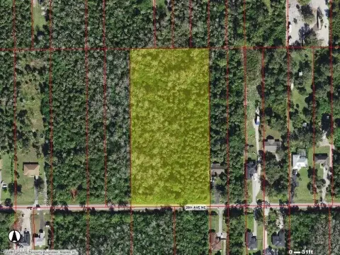 Residential Lot in Naples, FL