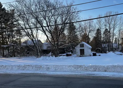 Land in Presque Isle