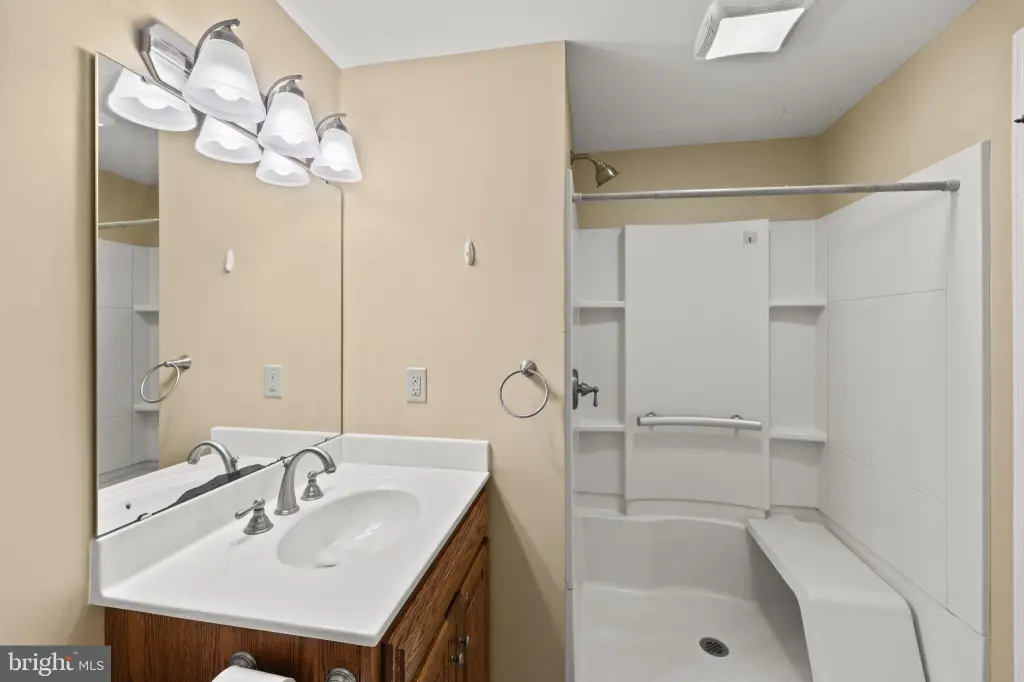 Picture 30