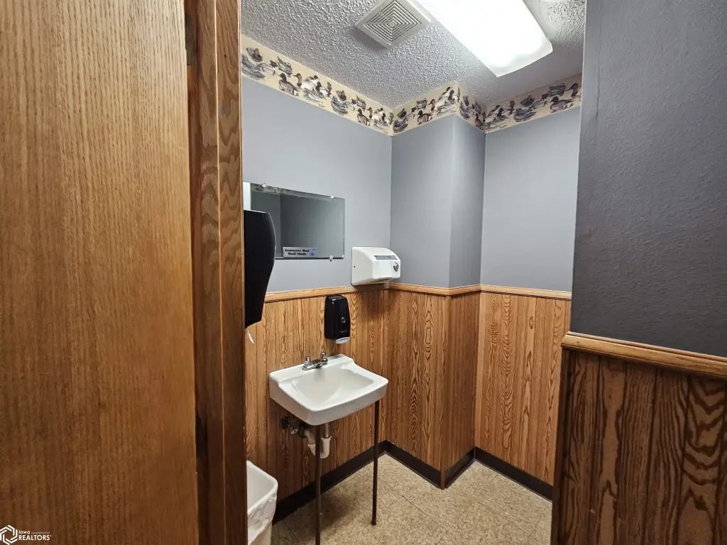 Picture 33