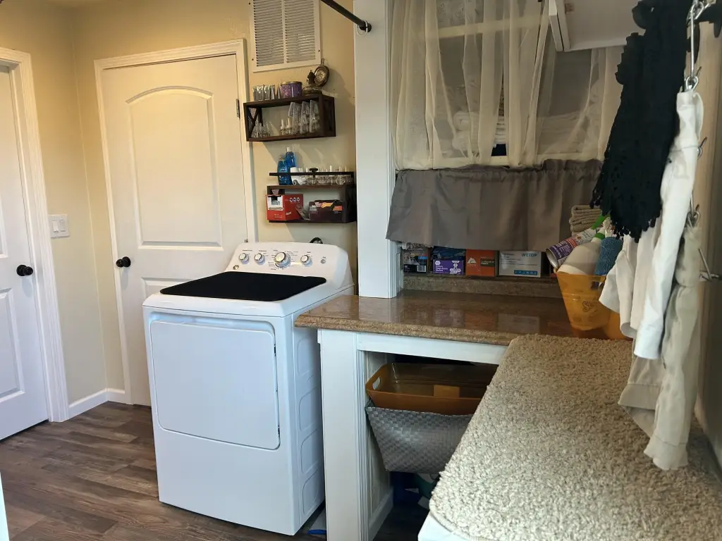 Picture 30