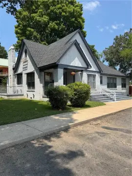 Office Building With Guest House