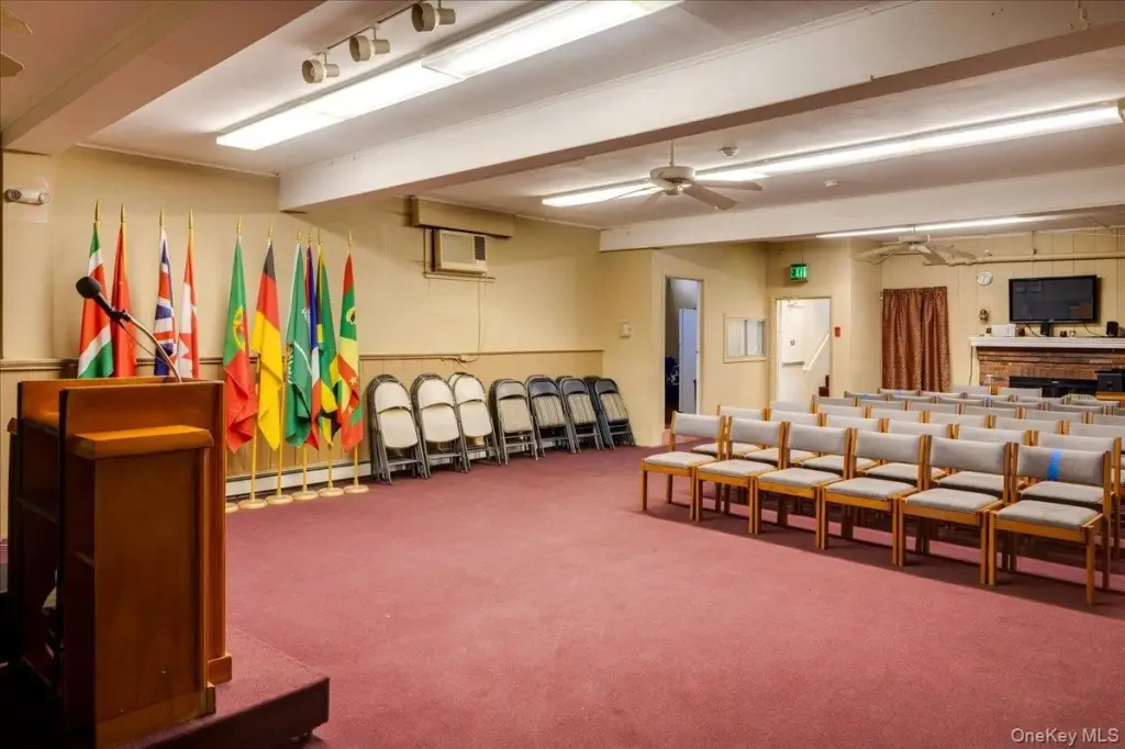 Picture 33