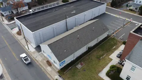 Prime Commercial Building on Shore Road