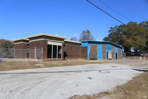 Alexander City Commercial Retail Building