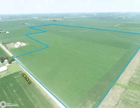 Premium Eastern Iowa Farmland
