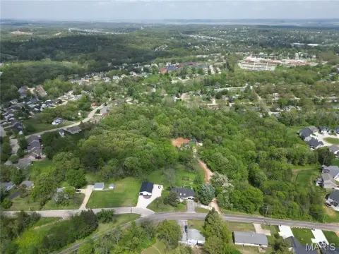 Unrestricted Land Near Festus Amenities