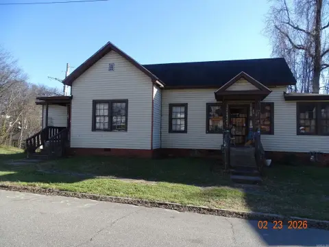 Duplex in Little Rock, AR