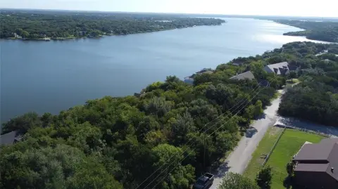 Lake View Land in Granbury