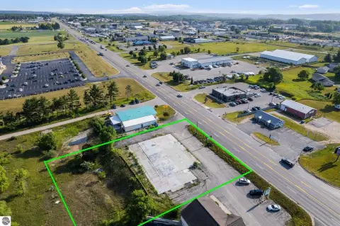 Prime Commercial Land Opportunity