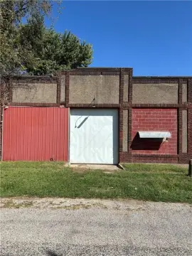 Commercial Warehouse in Richmond, Kansas