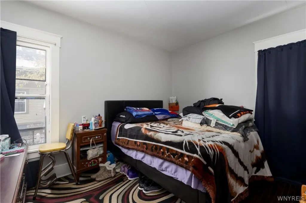 Picture 8