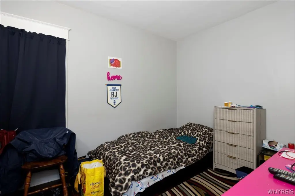 Picture 9