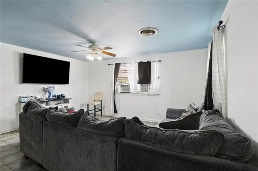 Picture 5