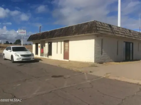 San Manuel Commercial Investment Opportunity