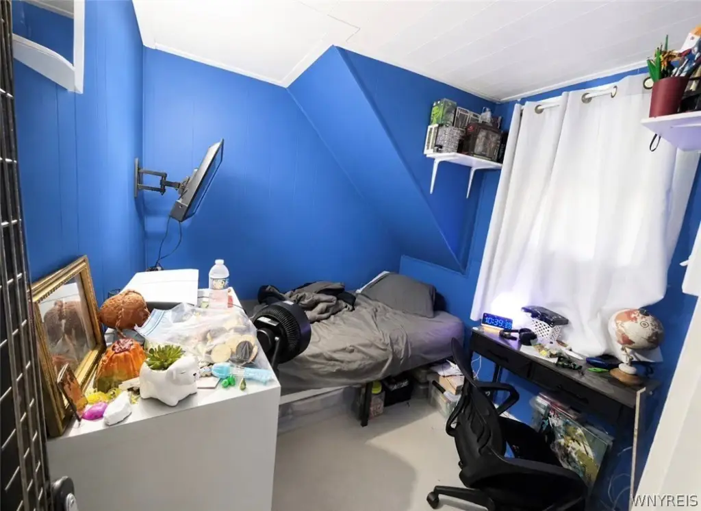 Picture 8