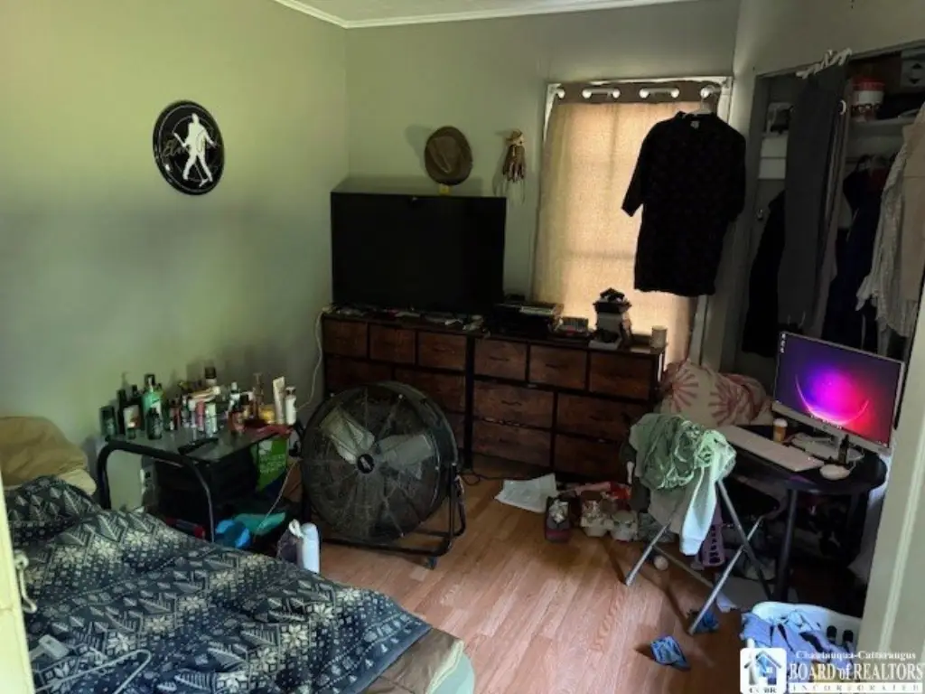 Picture 5