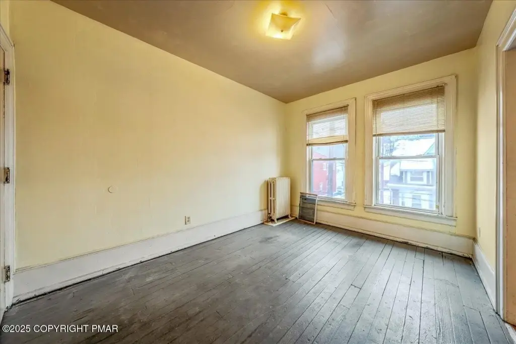 Picture 25