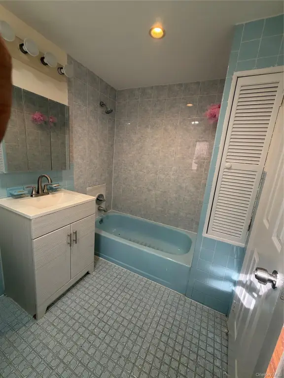 Picture 11