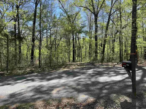 Greenbrier Acreage Near State Park